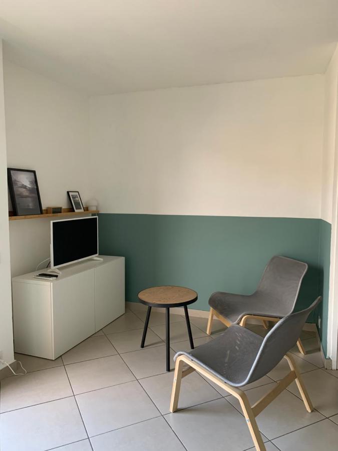 Joli Studio Proche Quartier Timone Climatise Марсель Екстер'єр фото
